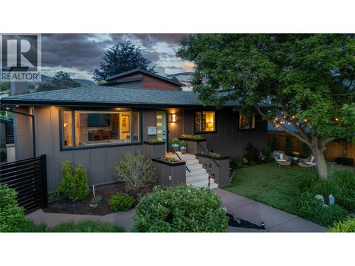1492 Leir St, Penticton, BC, V2A4Z5 | Card Image