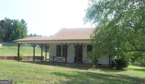 251 Lewis St, Toccoa, GA, 30577-6176 | Card Image