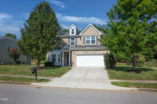 804 Blue Thorn Dr, Apex, NC, 27539-9106 | Card Image