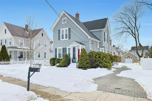 9 Clinton Pl, Suffern, NY, 10901-5603 | Card Image