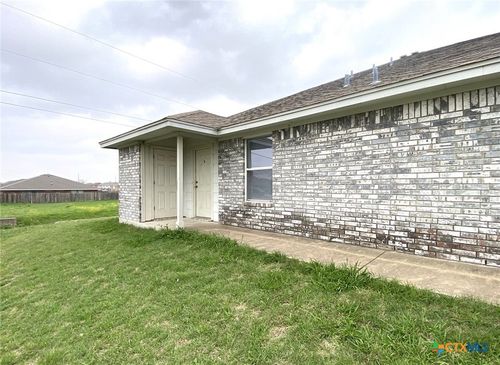 b-3709 Littleleaf Dr, Killeen, TX, 76549-3574 | Card Image