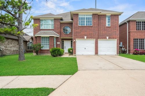 11011 Hunting Path Court, Houston, TX, 77065 | Card Image