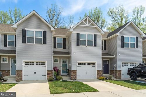 49 Southwind Dr, BLACKWOOD, NJ, 08012-3983 | Card Image