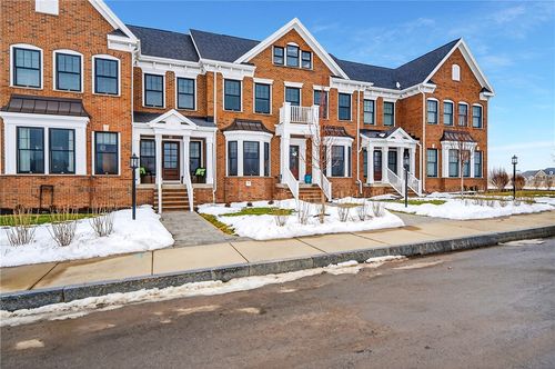 45 Watermark Lndg E, Rochester, NY, 14618-2698 | Card Image