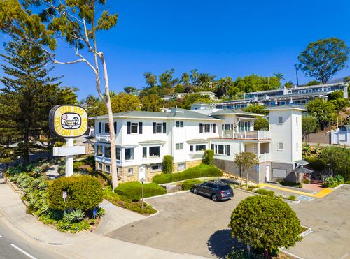 108 Pierpont Ave, SUMMERLAND, CA, 93067-8052 | Card Image