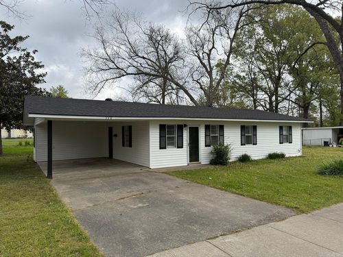 112 E Palm St, Lonoke, AR, 72086-3557 | Card Image
