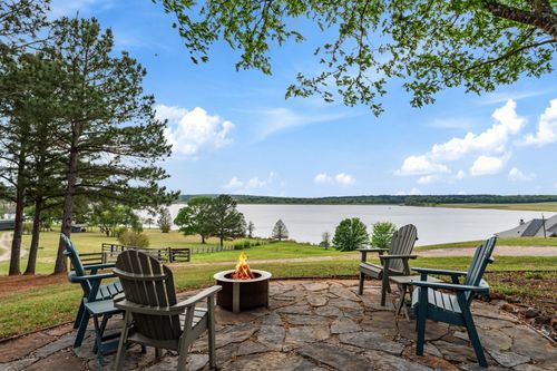 7977 Shore Crest Way, Athens, TX, 75752-4211 | Card Image