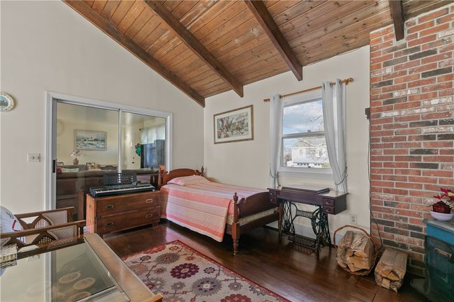 9 Continental Dr, House other with 3 bedrooms, 3 bathrooms and 3 parking in Middletown RI | Image 10