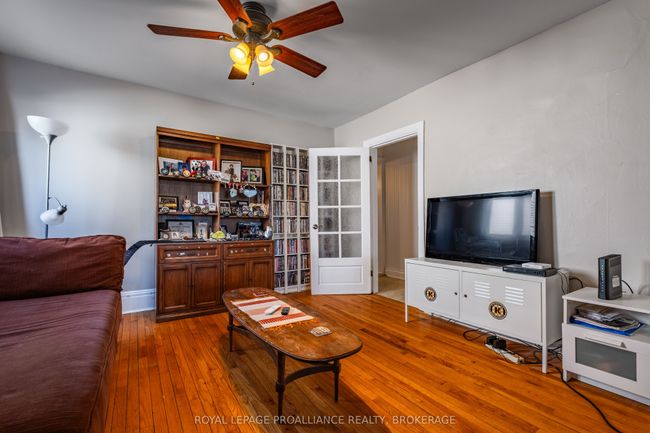 445 Alfred St, House other with 4 bedrooms, 2 bathrooms and 3 parking in Kingston ON | Image 11