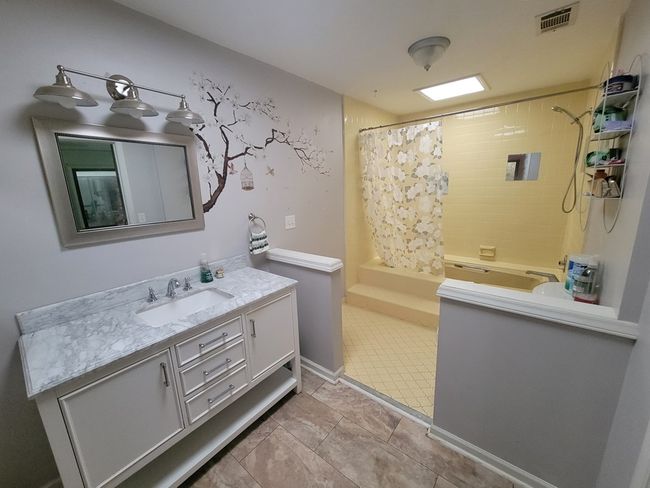 Master Bathroom | Image 52