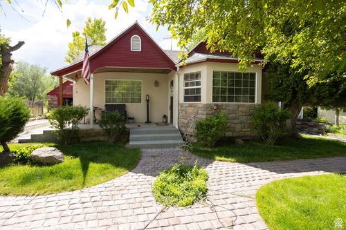 40 S Main St, Glenwood, UT, 84730-7765 | Card Image