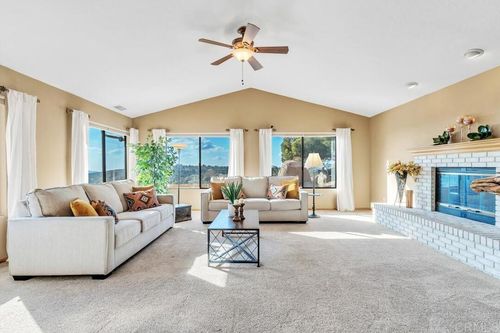 2302 Shaylene Way, Alpine, CA, 91901-3174 | Card Image