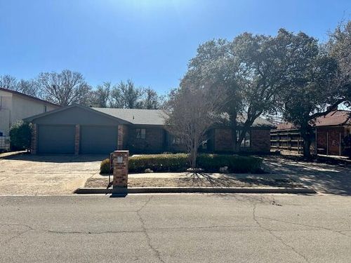 3303 75th Street, Lubbock, TX, 79423 | Card Image