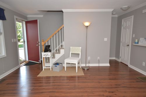 1-80 Beech Hill Ave, Manchester, NH, 03103-5875 | Card Image