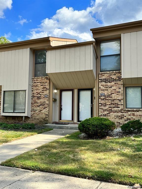 Lahser Rd, Southfield, MI 48033