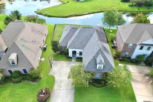 2234 Morningbrook Dr, Baton Rouge, LA, 70816-3437 | Card Image