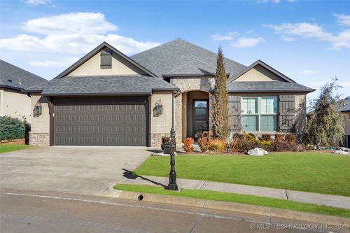 1109 W 84th Pl, Tulsa, OK, 74132-3231 | Card Image