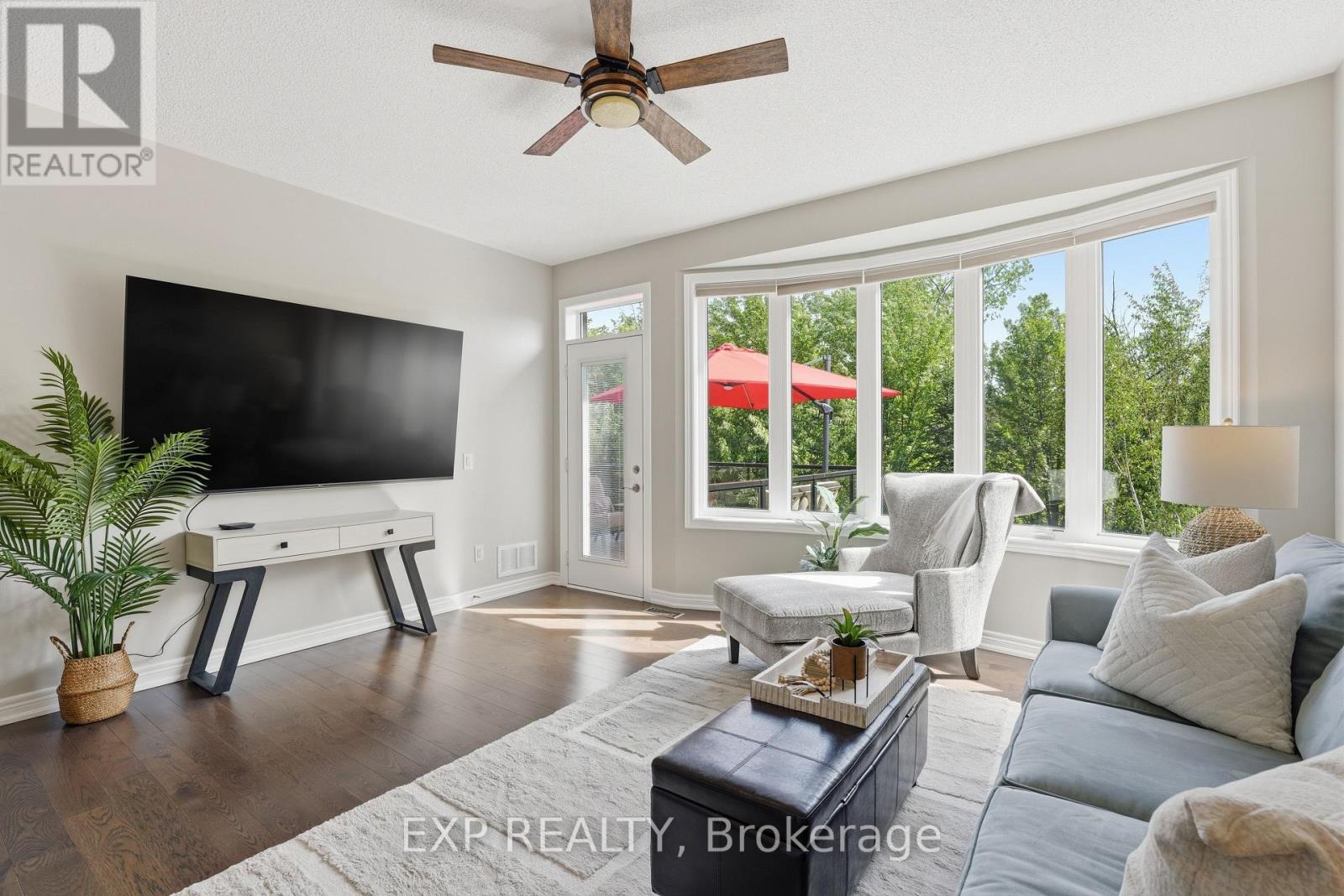 Residential in East Gwillimbury (Mt Albert) 4