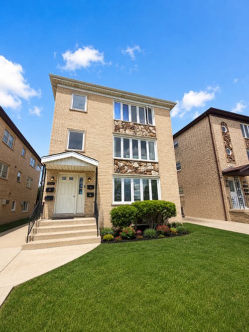3-7942 W Addison St, Chicago, IL, 60634-2138 | Card Image