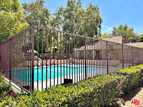 152-18350 Hatteras St, Tarzana, CA, 91356 | Card Image