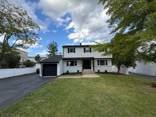 102 Mount Hope Rd, Rockaway, NJ, 07866-1626 | Card Image