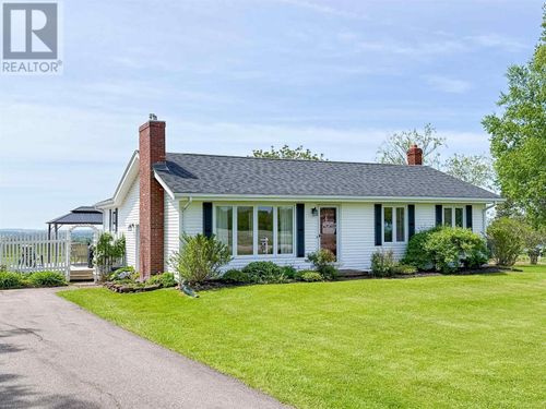 254 Frenchfort Rd, Frenchfort, PE, C1C0H1 | Card Image