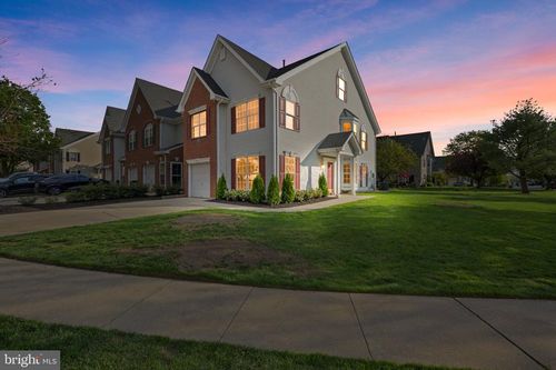 142 La Costa Drive, BLACKWOOD, NJ, 08012 | Card Image