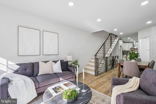 1511 N Bailey St, PHILADELPHIA, PA, 19121-3707 | Card Image