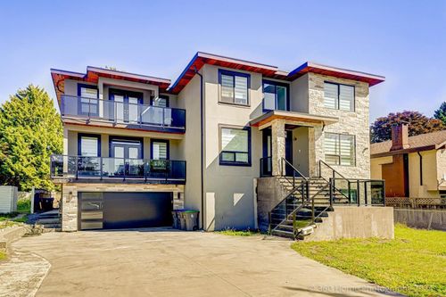 9093 Buchanan Pl, Surrey, BC, V3V6E4 | Card Image