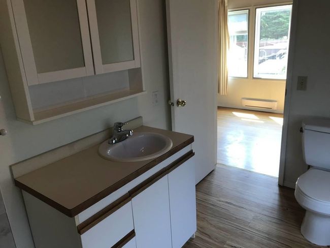 SUITE - 21882 124 Ave, House other with 1 bedrooms, 1 bathrooms and null parking in Maple Ridge BC | Image 4