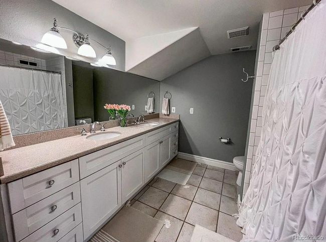 455 Kearney St, House other with 5 bedrooms, 5 bathrooms and 3 parking in Denver CO | Image 34