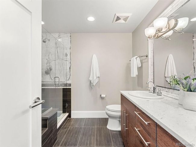UNIT-2524L - 2001 Lincoln St, Condo with 4 bedrooms, 4 bathrooms and 2 parking in Denver CO | Image 31