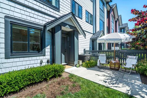 53-19897 75a Ave, Langley, BC, V2Y3S2 | Card Image