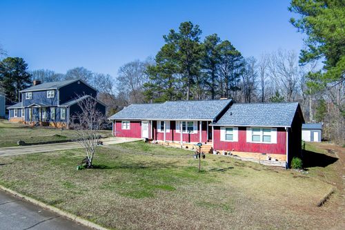 325 Shoally Ridge Dr, Boiling Springs, SC, 29316-5425 | Card Image