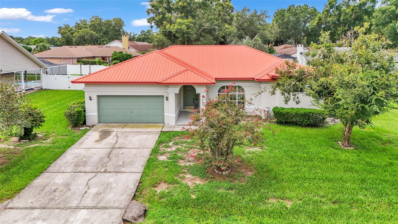 Hileman Dr, Lakeland, FL 33810