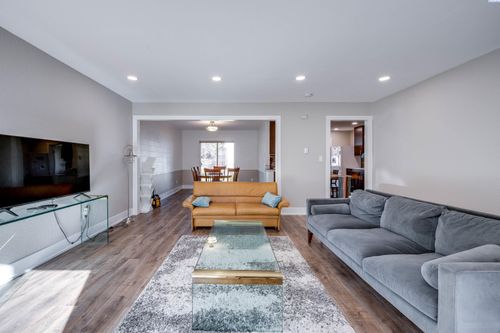 apt-19-600 Sw Crestview St, Pullman, WA, 99163-2121 | Card Image