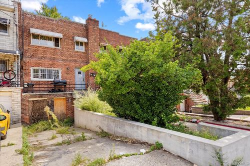 3768 Laconia Avenue, New York, NY, 10469 | Card Image