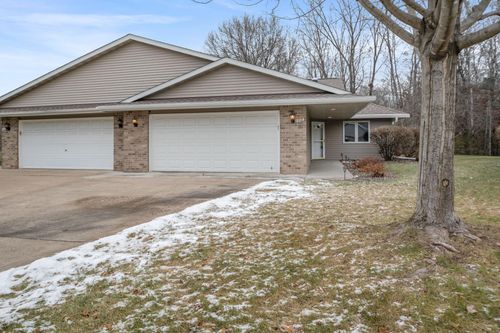 704 Victoria Court, Stillwater, MN, 55082 | Card Image