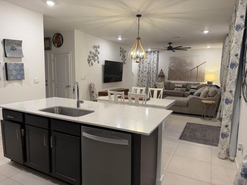 1325 Ne 2nd Ct, Homestead, FL, 33033-6267 | Card Image
