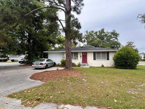 2-902 N Toombs, Valdosta, GA, 31601 | Card Image