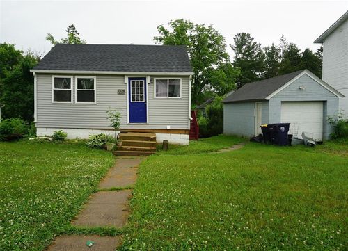226 S Grant St, Ellsworth, WI, 54011-9196 | Card Image