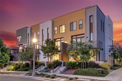 104 Keeper, Irvine, CA, 92618-1419 | Card Image