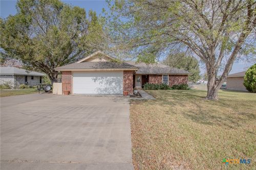 204 Grouse Rd, Victoria, TX, 77905-0576 | Card Image