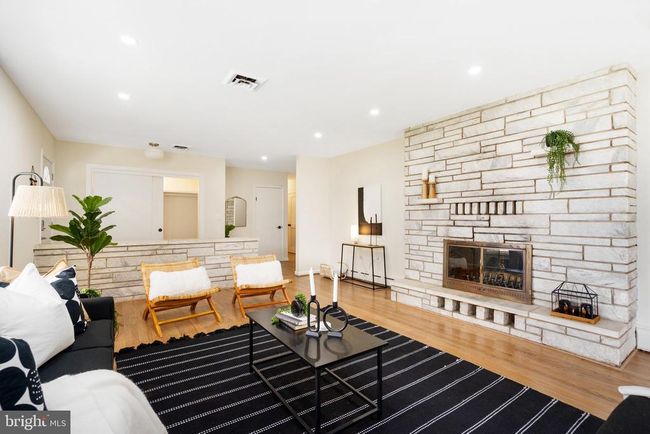 5245 King Ave, House other with 5 bedrooms, 3 bathrooms and null parking in ROSEDALE MD | Image 15