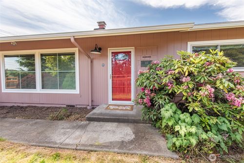 307 E Fir St, Sequim, WA, 98382-3424 | Card Image