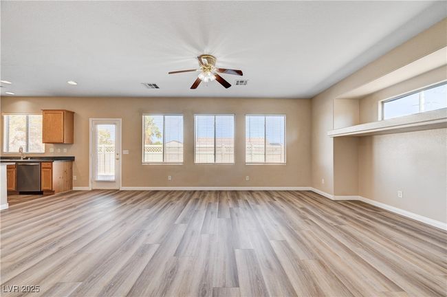 5716 Huron Ln, House other with 4 bedrooms, 3 bathrooms and null parking in Pahrump NV | Image 8
