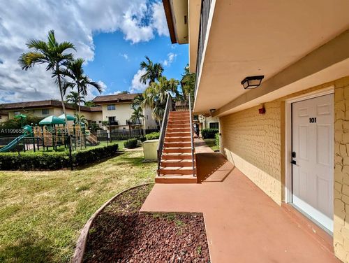 apt-101-8550 Sw 109th Ave, Miami, FL, 33173-4460 | Card Image