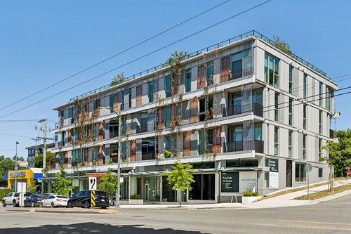 205-2888 Arbutus Street, Vancouver, BC, V6J0J1 | Card Image