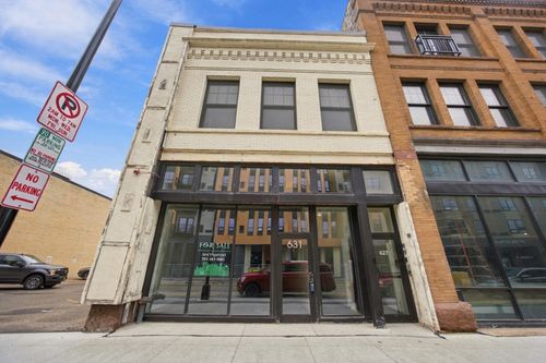 205-627 Np Ave N, Fargo, ND, 58102-4916 | Card Image