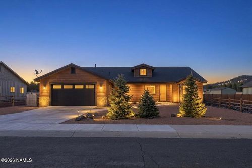 156 Trilogy Dr, Williams, AZ, 86046-9302 | Card Image